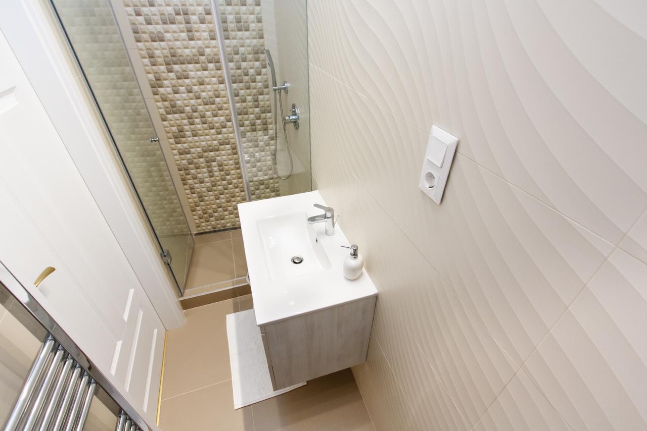 Jenny Luxury Two Bedrooms Apartment. Budapest Eksteriør billede